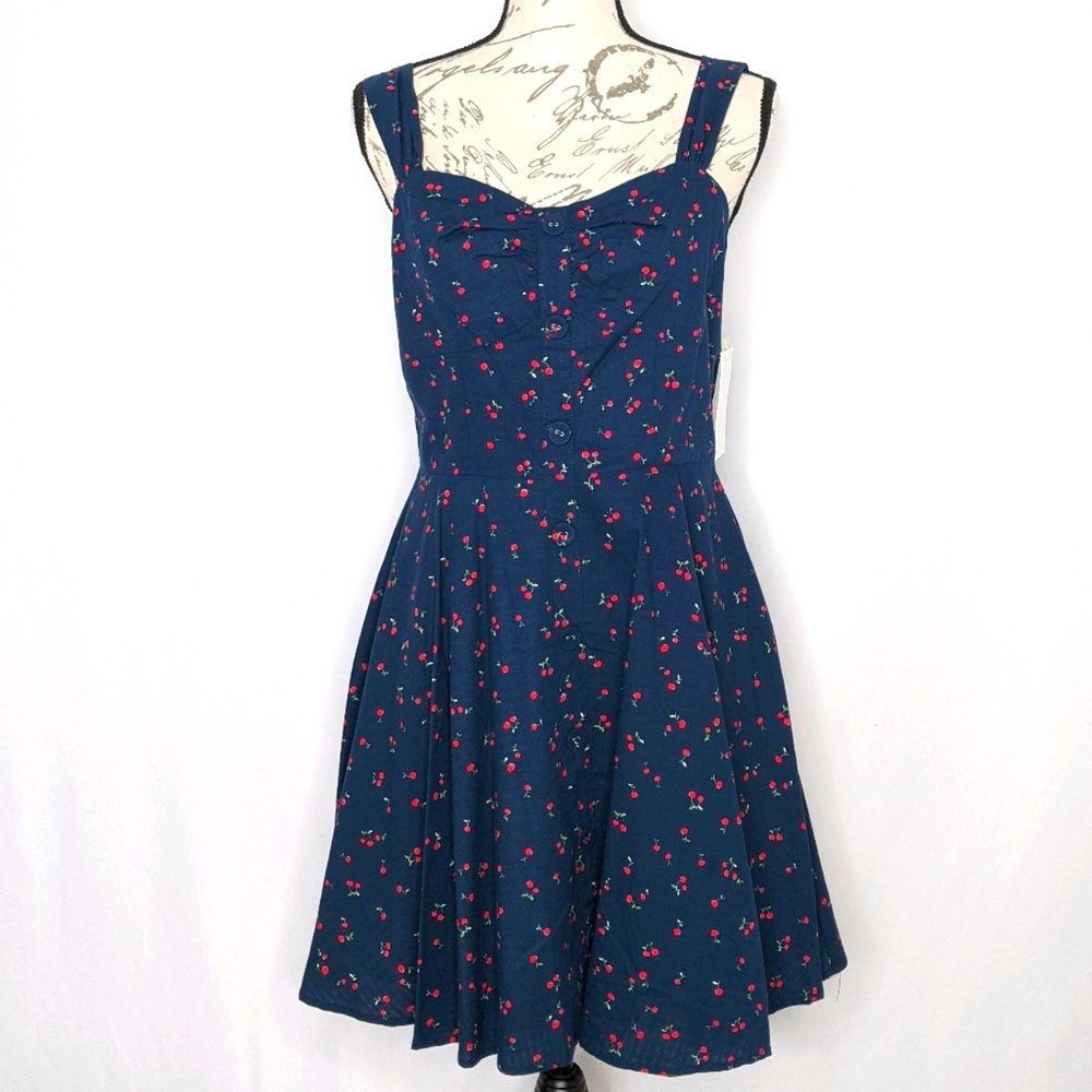 NWT Gianni Bini sweetheart neck sleeveless dress